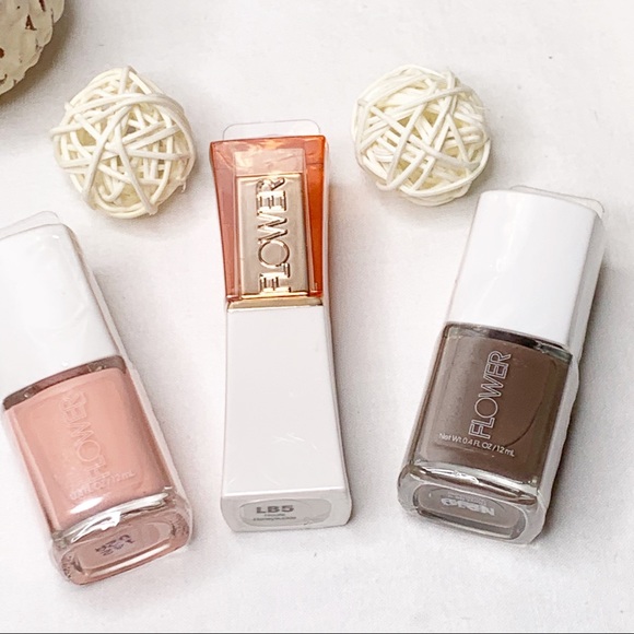 ✨HP✨Flower Beauty 3pc Lip Butter Beauty Gift Set - Picture 5 of 16